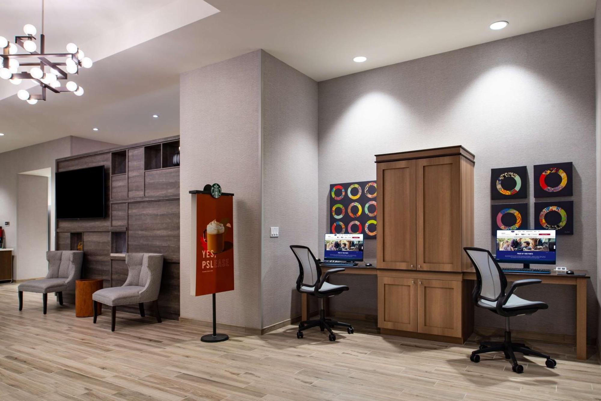Home2 Suites By Hilton Tampa Downtown Channel District Екстериор снимка