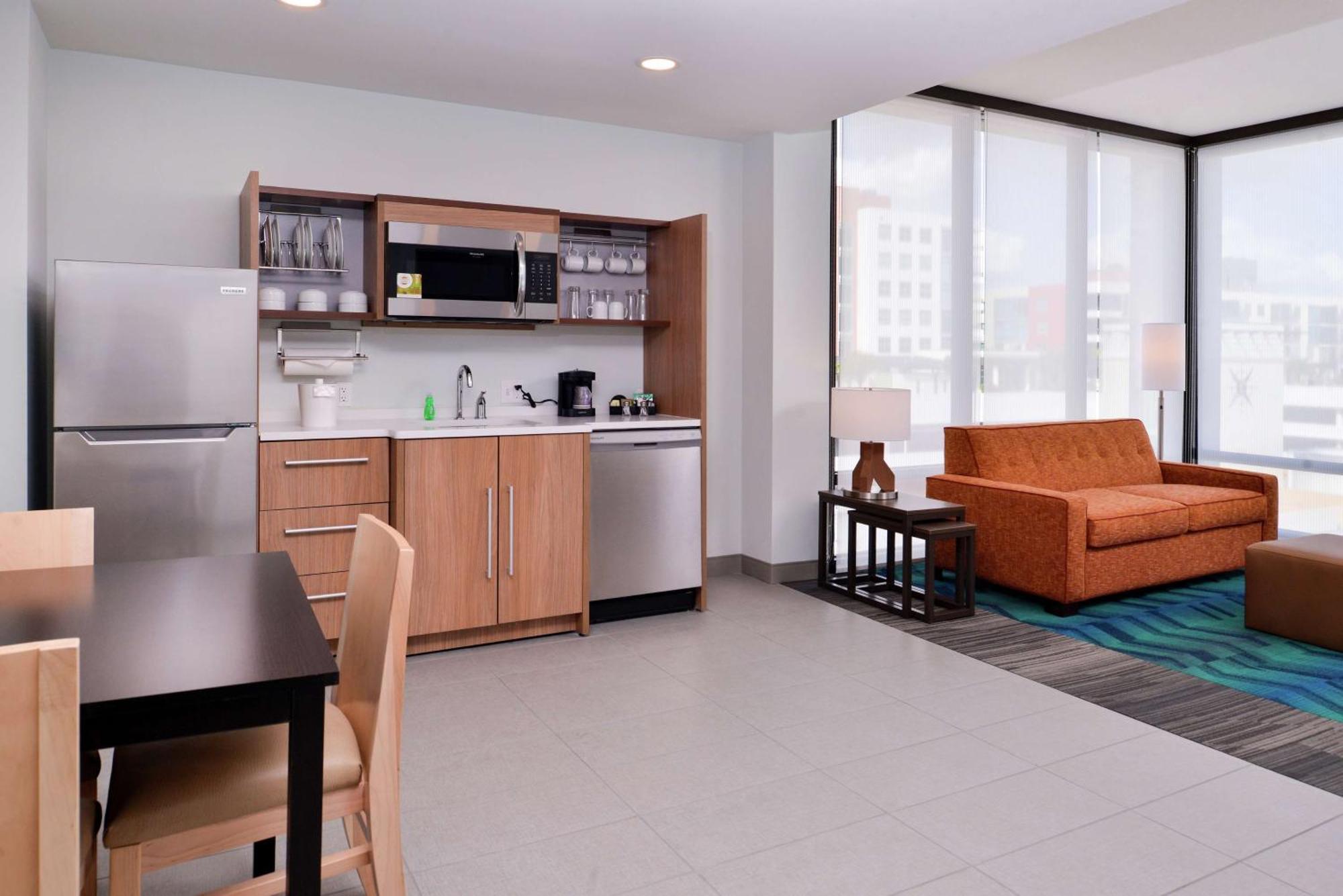 Home2 Suites By Hilton Tampa Downtown Channel District Екстериор снимка